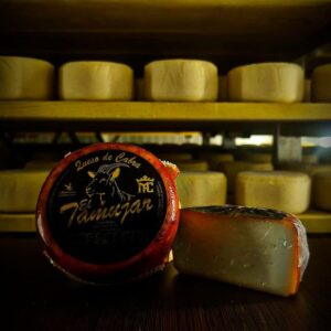 queso-de-cabra-de-la-serena-con-pimenton-el-tamujar