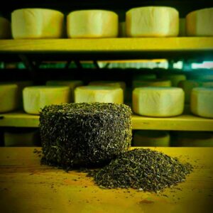 queso-de-cabra-de-la-serena-con-romero-el-tamujar1